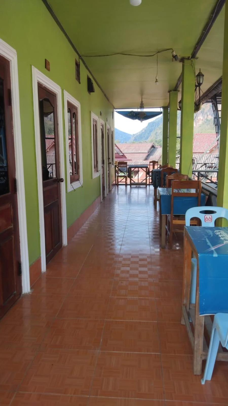 Amphai Guest House Nong Khiaw Exterior photo
